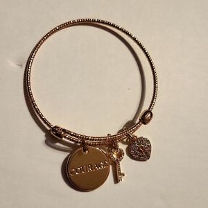 Mary Kay gold Courage bracelet